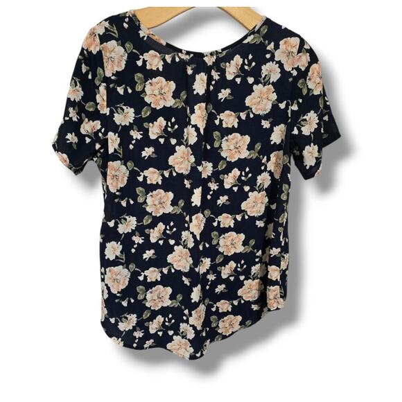 Sienna Sky Women’s Blue Floral Short Sleeve Blouse – Size Small, Polyester - Picture 2 of 8
